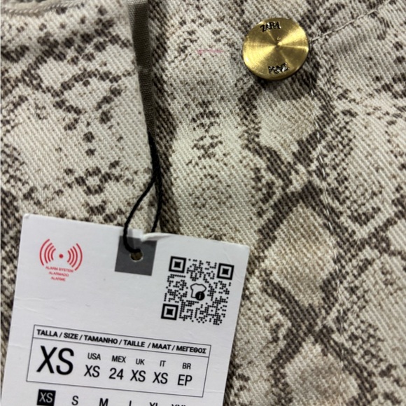 Zara Women's Denim Animal Print Jacket - Picture 9 of 10